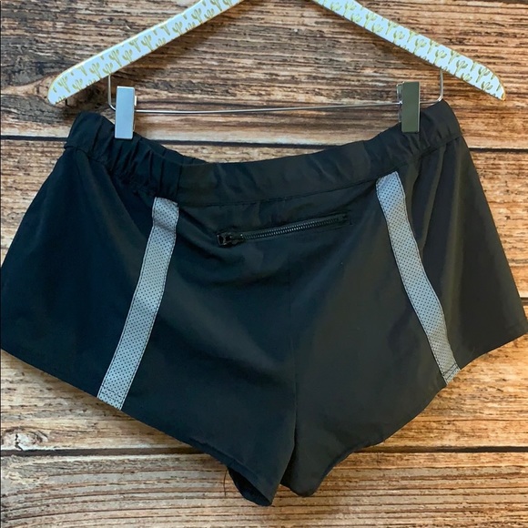 Free people Movement Shorts - Picture 5 of 6